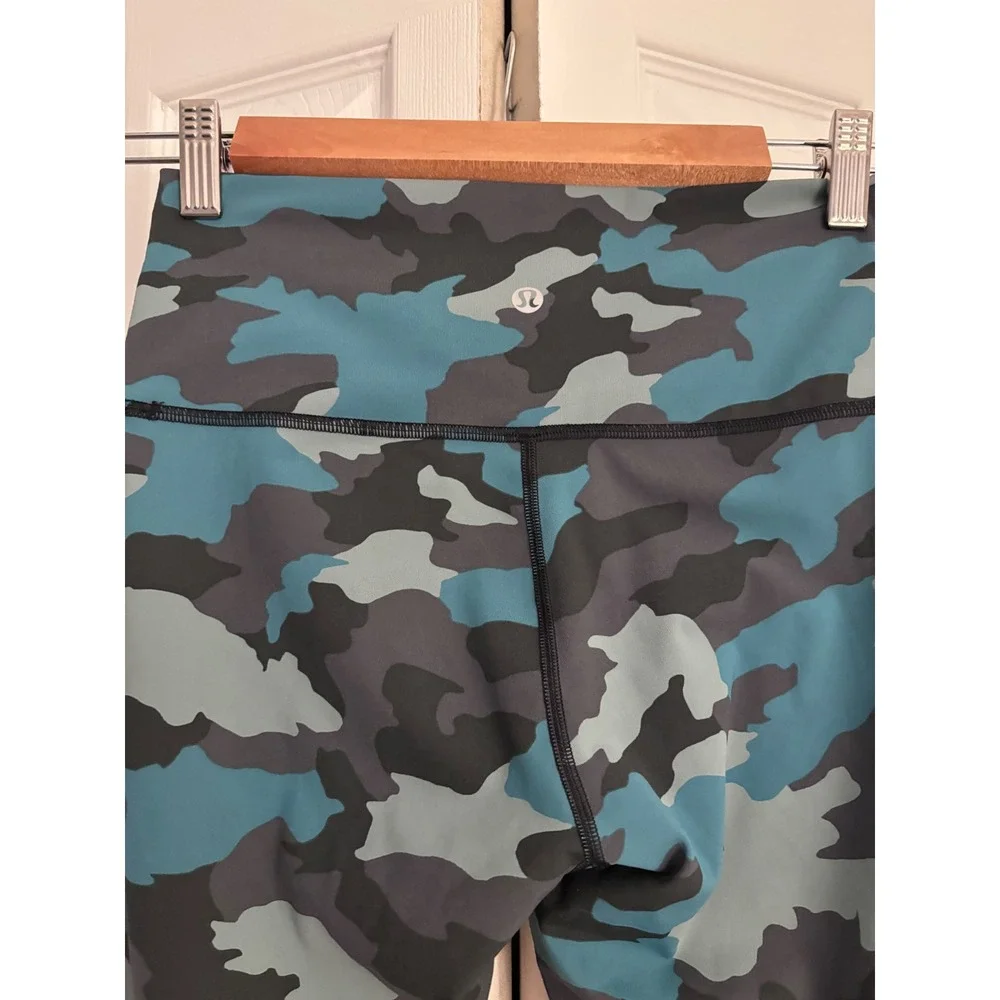 Lululemon Wunder Under HR Tight 25 Size 6 Heritage Camo Tidewater Teal Multi